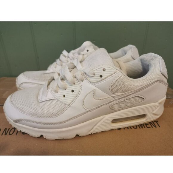 NIKE AIR MAX 90 WHITE-WOLF GREY MENS SZ 7 — WMNS SZ‎ 8.5 [CN8490-100]